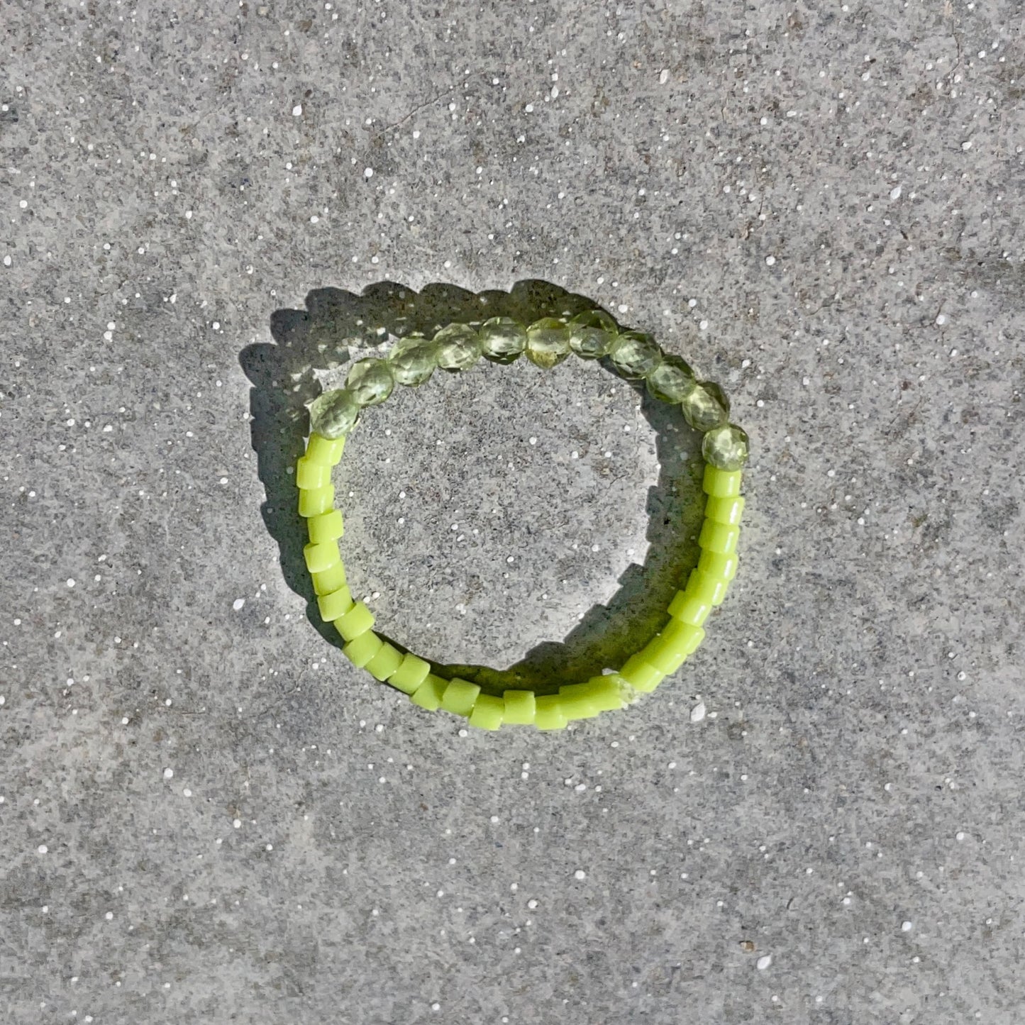 Geming Olive Quartz Ring
